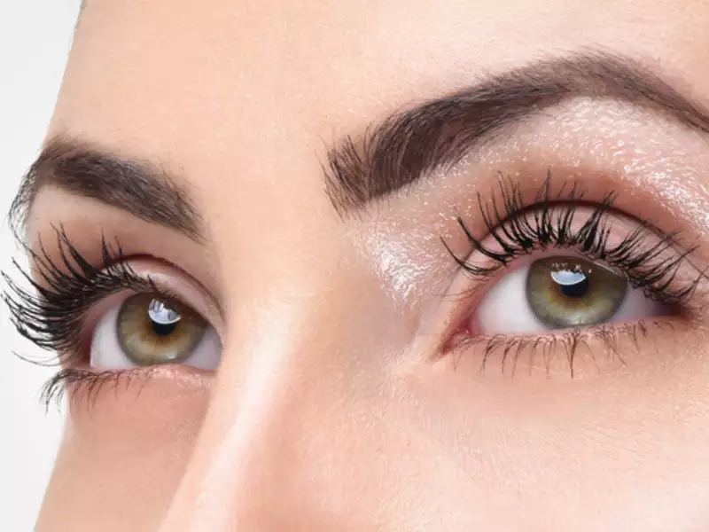 fashionnostop Trick to make your eyelashes grow longer