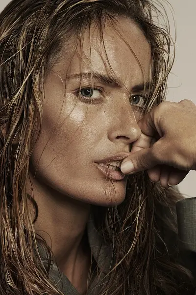 Minimal anti aging