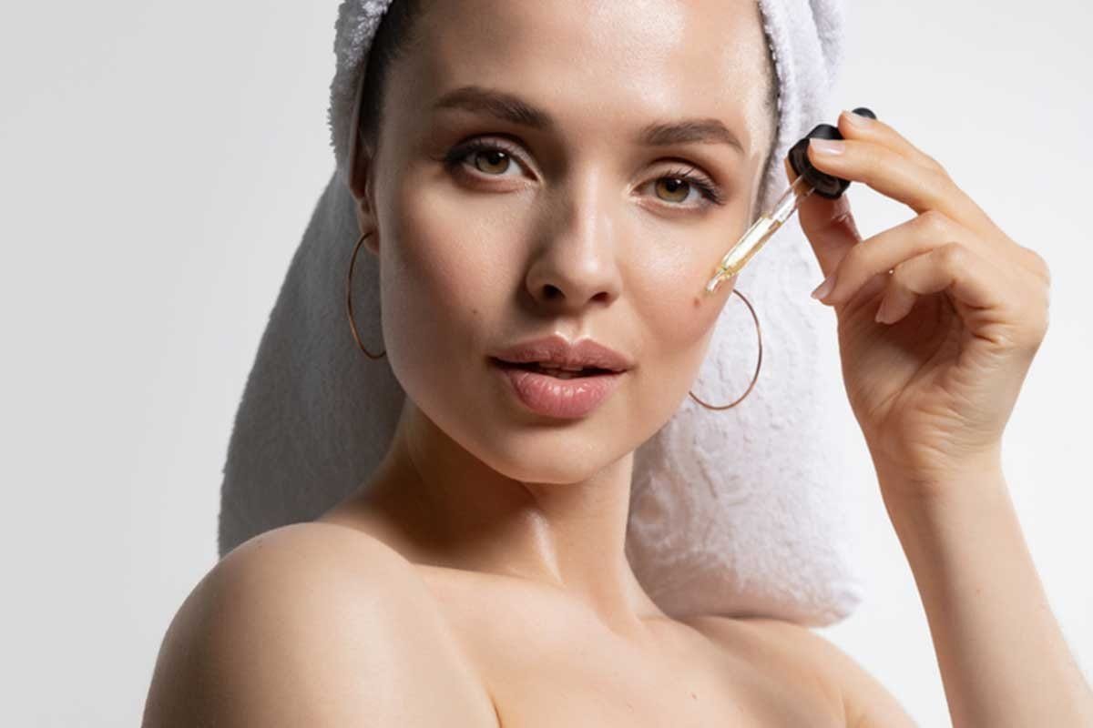 Miraculous Oil for Health and Beauty: Rosemary Essential Oil