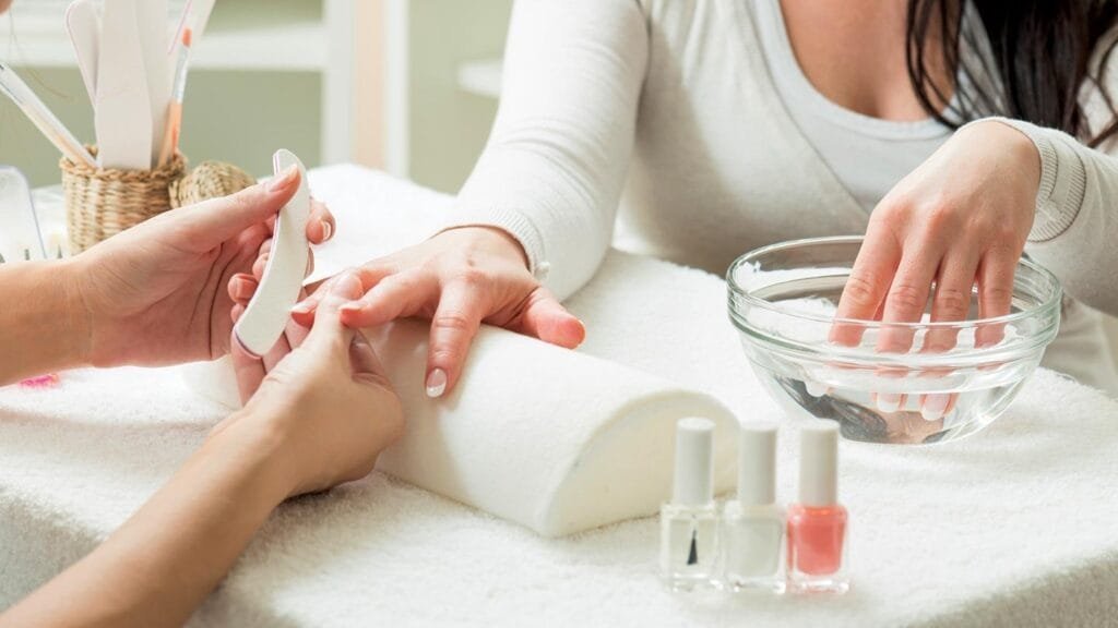 beautynfacts Spa Manicures benefits